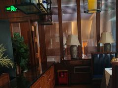 -八府香鸭·啫啫煲(华山路店)