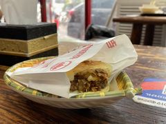 烧饼夹肉-穆得·老周家牛肉烧饼(普利街店)