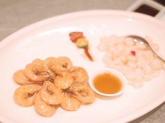 清炒虾仁拼元宝虾-望乡楼上海菜(日月光店)