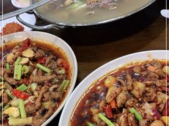 -杨三娘跷脚牛肉(羊子山西路店)