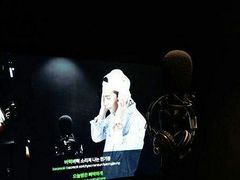 -PLAY HKPOP全息偶像演唱体验馆(威灵顿广场店)
