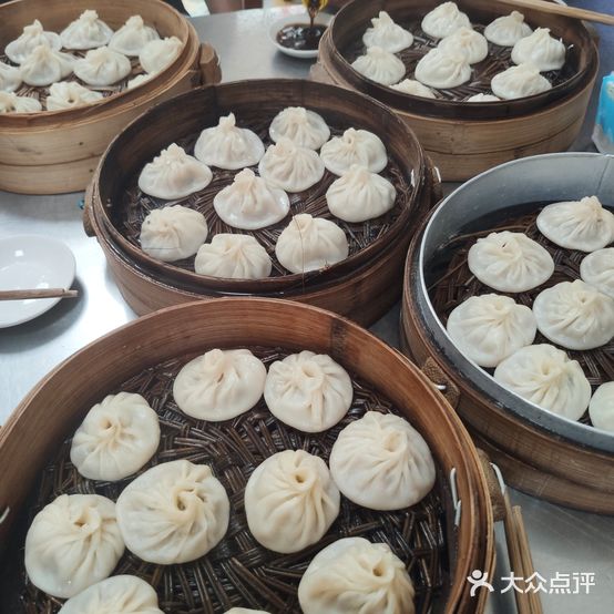 国庆小笼汤包