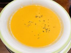 奶油玉米汤-萨莉亚意式餐厅(杭州滨江天街店)