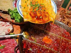 -周小明火锅(黑金冠社区店)