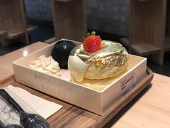 赘沢士多啤梨舒芙蕾厚松饼-伏小桃(明瓦廊店)