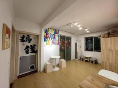 -有喵·猫咖·狗咖·30几只猫10只小狗(岗厦店)