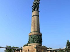 -人民防洪胜利纪念塔