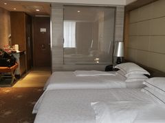 -广州国德国际大酒店(太古汇石牌桥地铁站店)