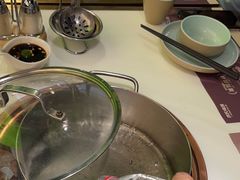 -洪氏嗨捞·猪肚鸡火锅(阳光天地店)