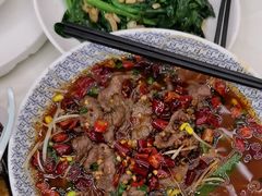 -五谷芳乳鸽王(海景店)