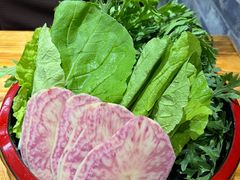 -菌之家·专业纯野生菌火锅·特色炒菌