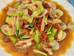 -覃记海鲜美食餐厅