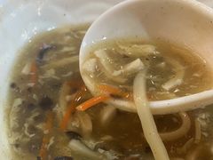 小酸辣汤-台北楚楚园馅饼粥(虹桥南丰城店)