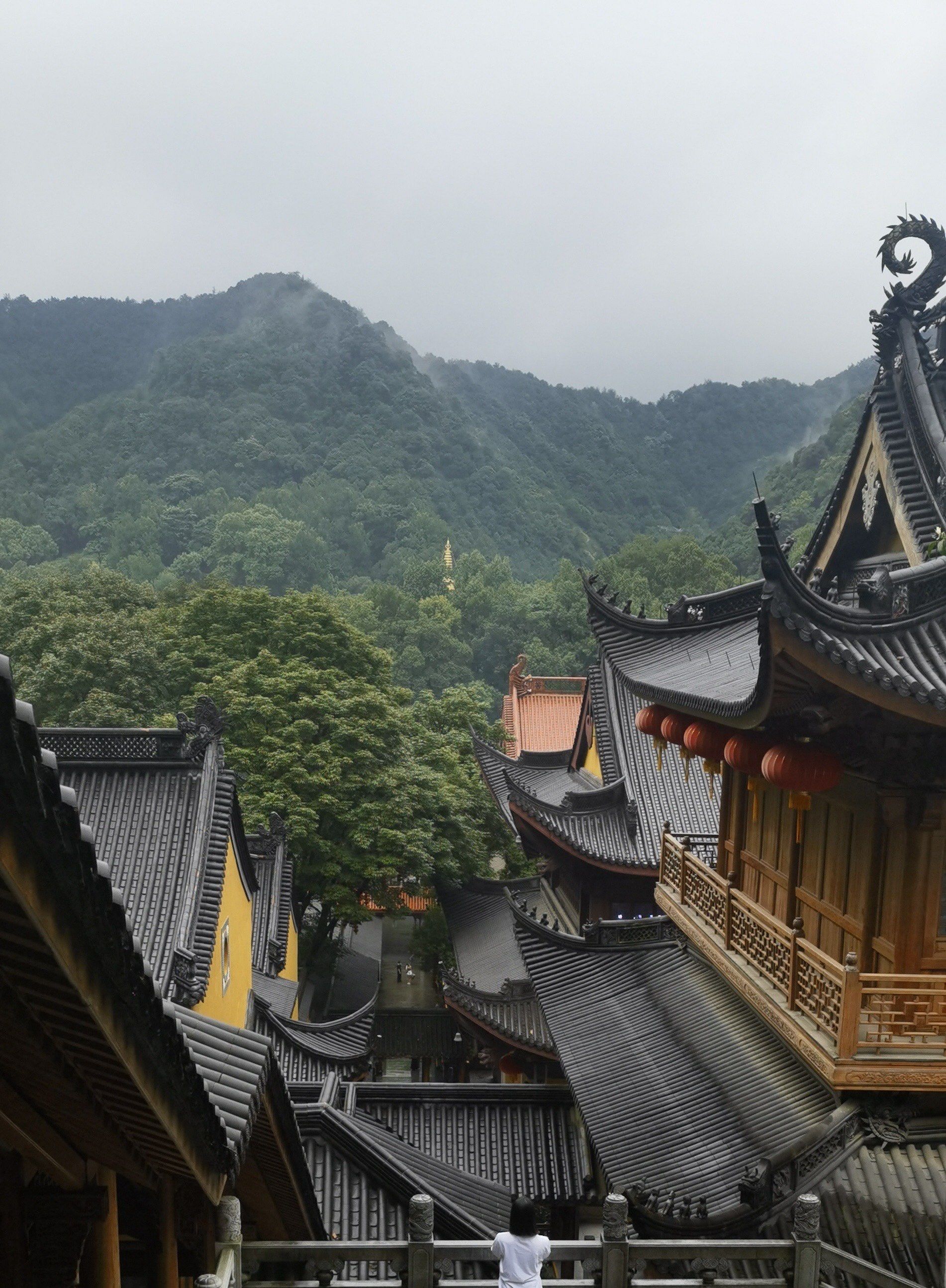 杭州市杭州上天竺法喜讲寺 莫向外求 法喜自在