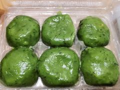 艾叶青团-王家沙点心店(南京西路总店)