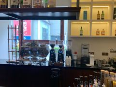 -ZAZA.CAFE.BAR