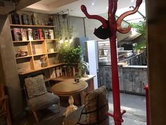 -HIGH FIVE哈福手工汉堡(桂林路店)