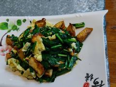 -俺家菜馆(百里峡店)