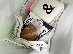 -BUTTERFUL&CREAMOROUS 黄油与面包(三里屯太古里店)