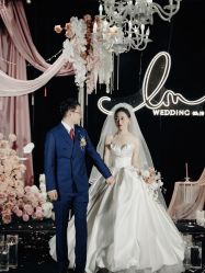 -红丝高端婚礼中心(旗舰店)