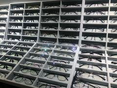 -潘多拉眼镜·蔡司依视路明月(潘家园店)