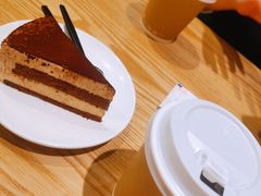 -藏猫猫咖啡主题馆(中央大道店)