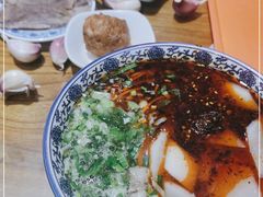 -伊穆祥牛肉面总店·清真