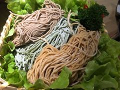 -湊湊火锅·茶憩(杭州湖滨银泰in77店)