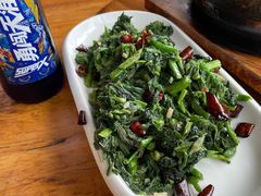 -郑件洋芋饭庄