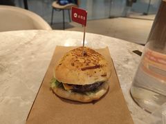 -必胜客(东大桥店)