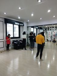 -DOS HOP潮上舞蹈