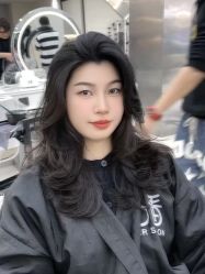 -十六番发型师事务所
