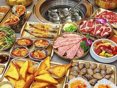 -围炉肉舍•炭烤活鳗•丹东海鲜烤肉(步行街店)