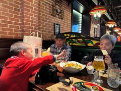 -马迭尔德式西餐精酿啤酒屋(中央大街店)