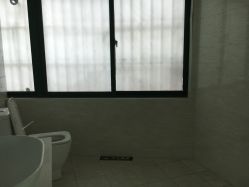 -悦芳庭美肤美体品牌集合店