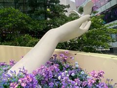 -中航城君尚购物中心