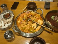 -恩你小木屋·韩式料理(假日广场店)