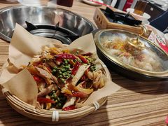 -李子坝梁山鸡(李子坝大鸡哥店)