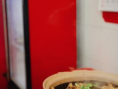 招牌鸡煲-雄伟美食(高沙中街店)