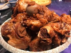 -95号酱骨·一块豆腐(展春园西路店)