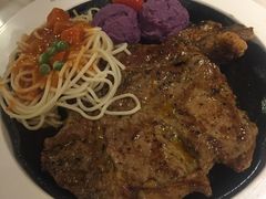 -豪客来牛排(中央花苑店)