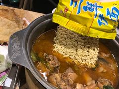 -芳村榕树头叹佬鸡煲(体育西店)