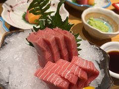 -花和海鲜自助(梅江店)