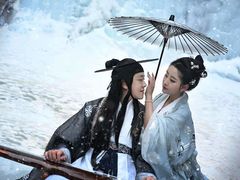 -翩若国风汉服体验馆
