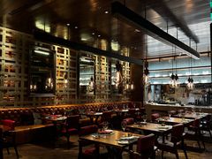 -恰餐厅及酒吧 CHAR Bar & Grill (北京丽都皇冠假日店)