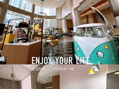 -上海南京路步行街假日酒店
