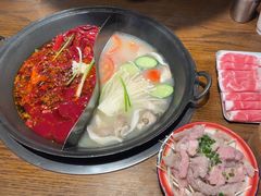 -萍姐火锅·公路夜市(武汉首店)