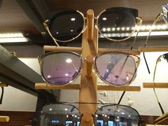 -肆兮眼镜·蔡司·徕卡战略合作店(大坪店)