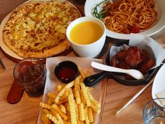 -必胜客(华南摩尔店)