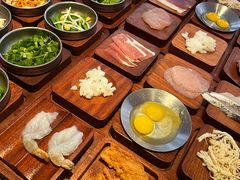 -银米·云南传统过桥米线(双廊黑金冠店)